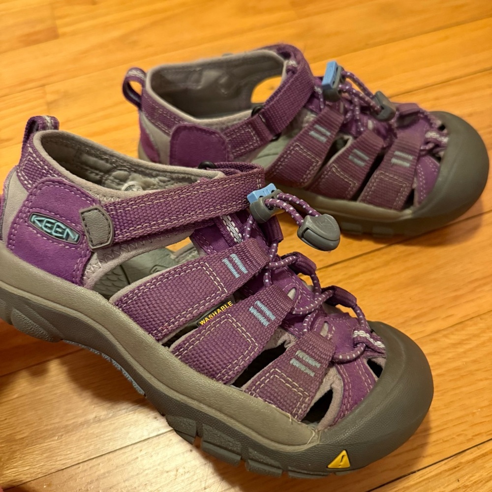 Keen Kids Purple & Gray Closed-Toe Sandals
